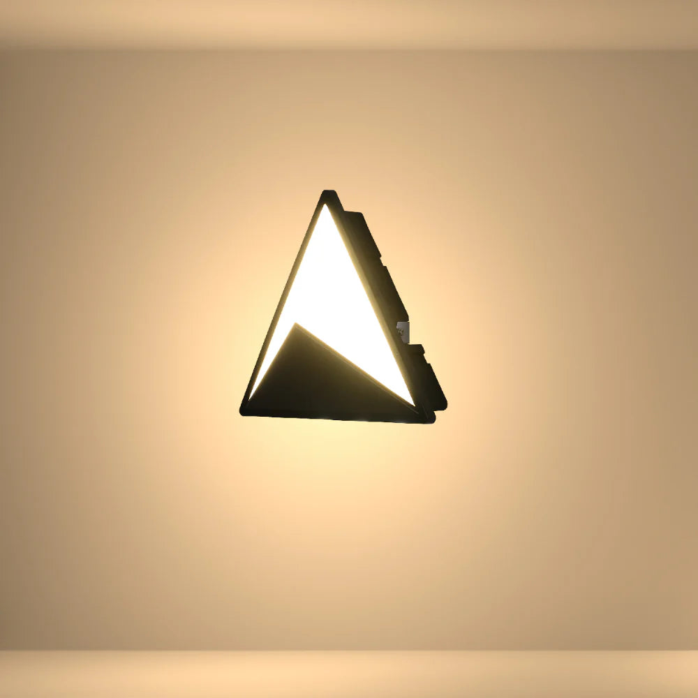 Pyramid Modern Plastic LED Outdoor Wall Light 15W Cool White 2